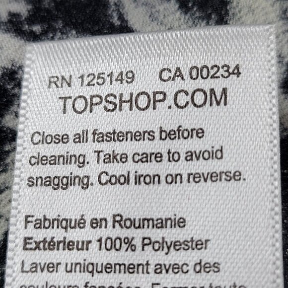 TopShop Ruched Mini Dress Sz 2 Black White Back Zip 3/4 Sleeve Monochrome DaisyX - Picture 8 of 12